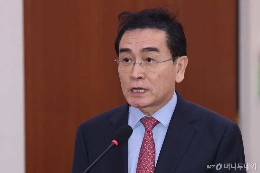장남 사기 혐의 태영호 물의 대단히 송구…野, 사퇴 요구