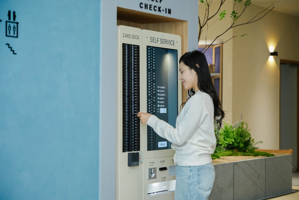 숙박업 무인화 IT솔루션 기업 아이크루컴퍼니, 원격 무인 관제 호텔 120곳 돌파