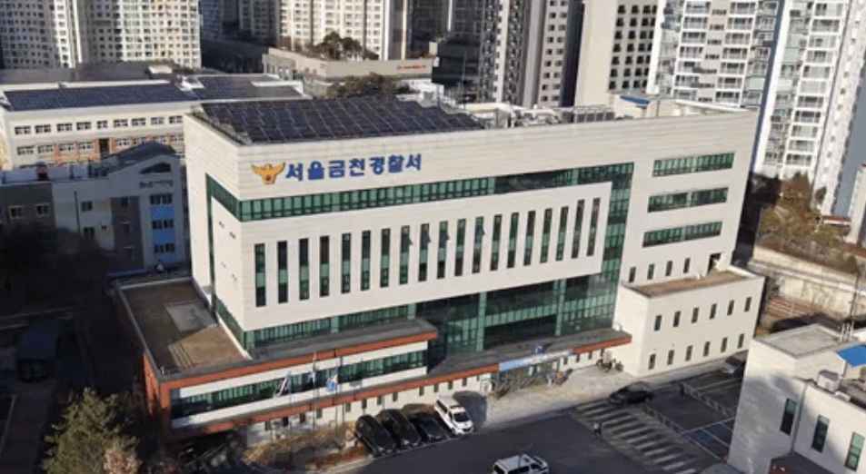 폭염에 작업자 2명 맨홀 질식사고…1명 사망
