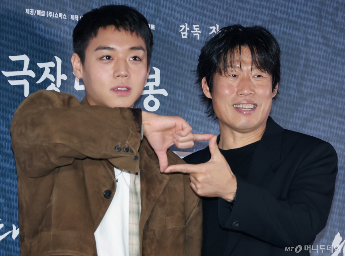 왕과 사는 남자 누적 관객 1000만 돌파 역대 34번째