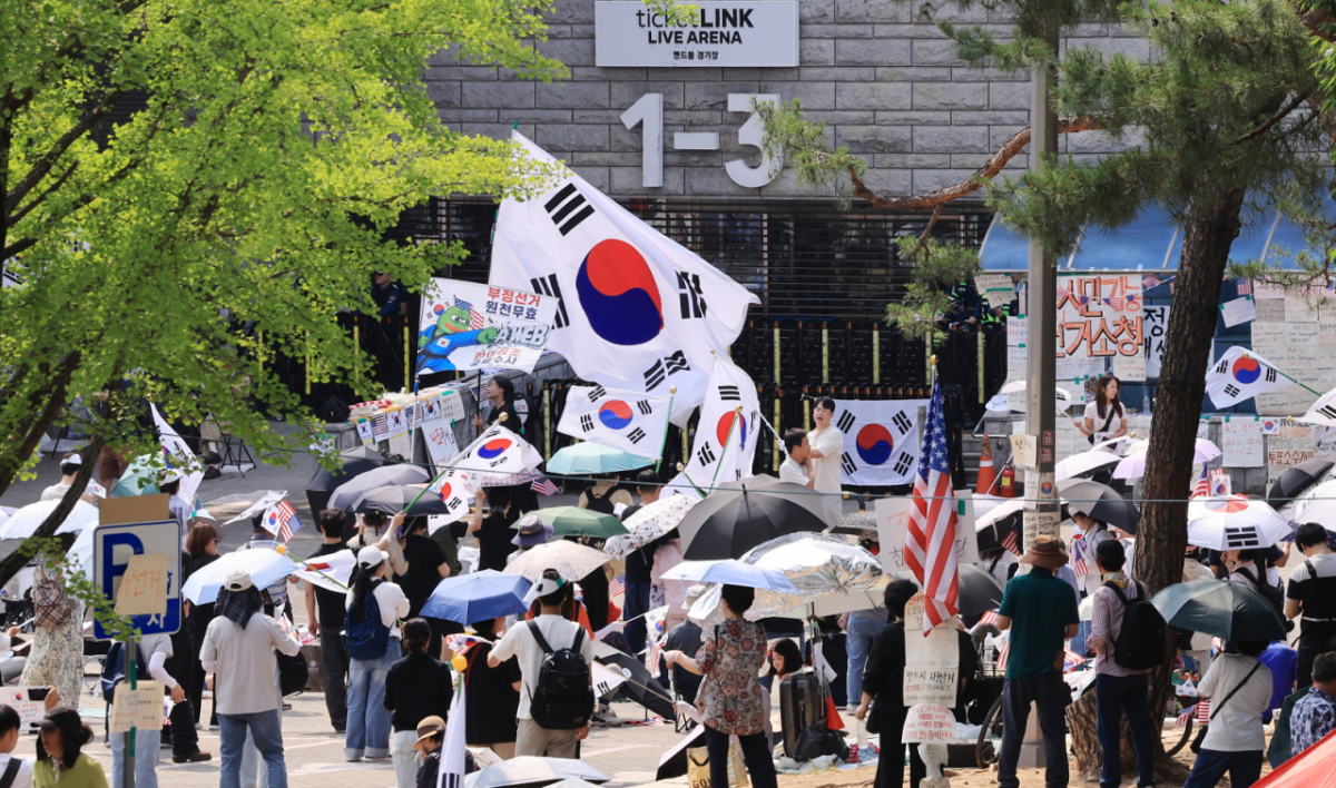 누가 봉쇄 뚫고 내부 촬영했나…잠실 개표소 지하 무단침입 수사