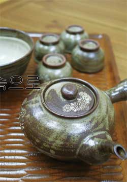 차(茶)의 향기속으로
