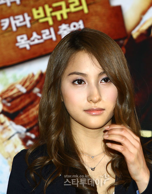 [포토] 규리 `카라 사태 이후 첫 공식석상~`