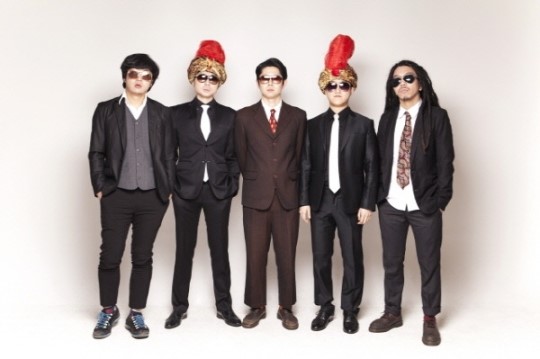 술탄 오브 더 디스코, 데뷔 6년만에 정규 1집 발매