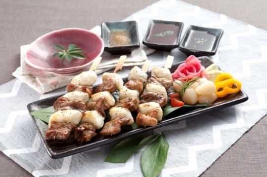 꼬지마루, 꼬치에 `떡` 끼워 두마리 토끼잡은 메뉴 선보여
