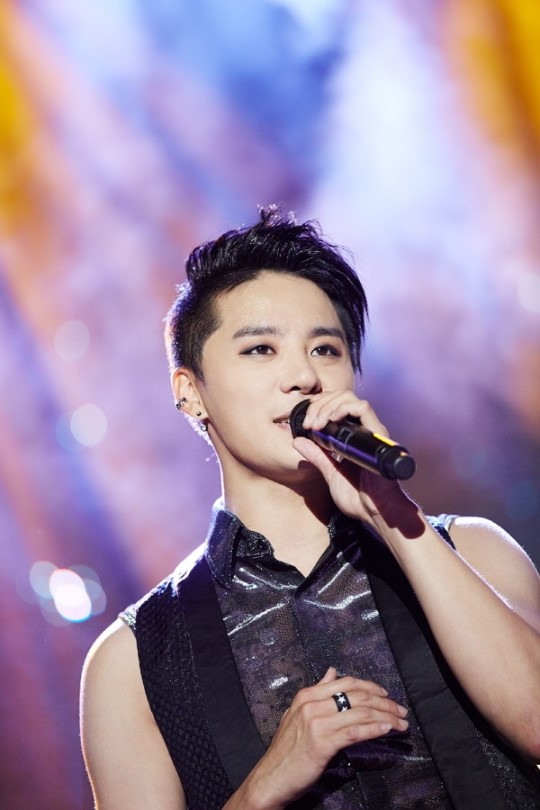 JYJ 준수, 호주 단독공연 성료‥2천5백 관객 ‘열광’