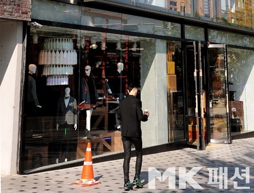 `셀럽들만의 공간` 편견깨기, 入口 허물기 바쁜 편집숍들 [편집숍 성장통①]