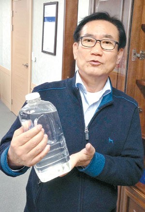 동아정밀공업 김홍렬 대표, 페트병 금형에 30년간 올인