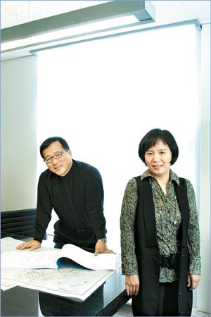 [Home & Design] `부부가 함께 짓는 집` 연미건축