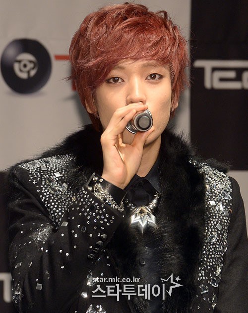 [포토]틴탑 니엘, `월드투워 함께해요!`
