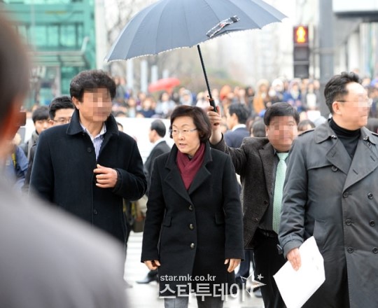 [취재수첩]아이돌 내세운 강남구청, “이 새끼” 욕설 파문 확산