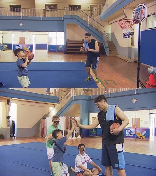 서장훈, 윤후-김민율 위해 특급 농구 교사로 변신 '눈길' | 인스티즈