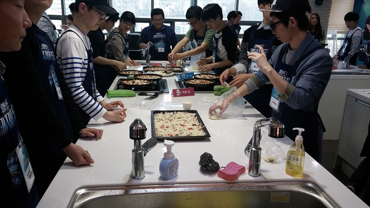 “쿡방 전성시대 게임에도 왔다”…‘엘소드 캐미푸드 파티’