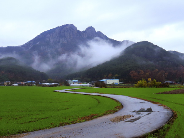 산과 바다 계곡의 삼중주, 부안 변산