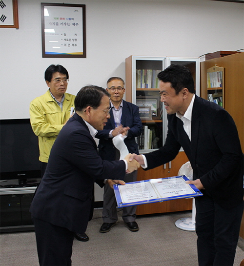 ‘제주몬트락’ 제주특별자치도가 검증한 100% 제주 돼지고기 인증 1호점