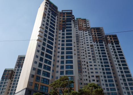 입주 코앞으로 다가온 `래미안서초에스티지`아파트, 현재 시세는?