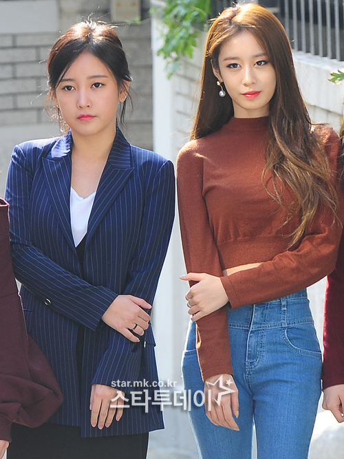 [포토] 지연-소연, 묘하게 닮은 포즈