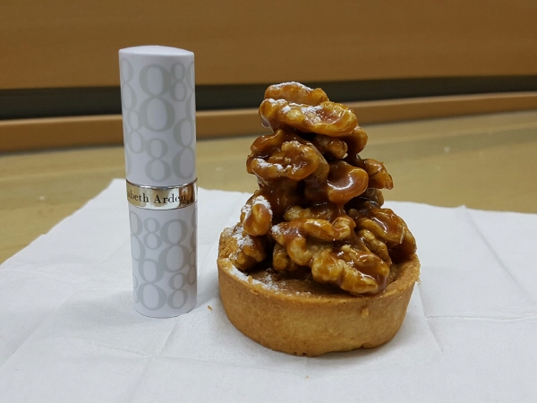 고소하고 달달한 호두파이, 빵순이들이 고른 집은?