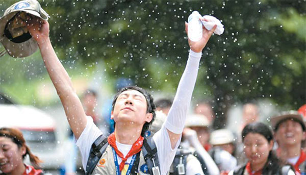 [제약사가 뛴다] 동아ST, 과감한 인력 확충 `제2의 박카스` 향해 대장정