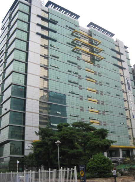 가산디지털단지역 도보 3분…가산동 사무실로 인기 `에이스테크노타워10차`
