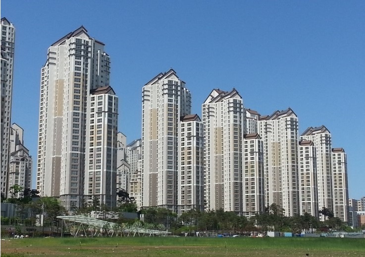경기·인천 전세값 하락세에도 수원 광교신도시는 인기···황금 입지 `광교자연앤힐스테이트`