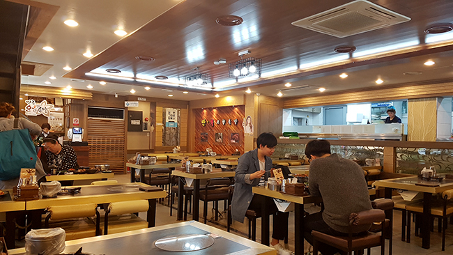 미슐랭가이드 빕그루망 만족오향족발의 매력은
