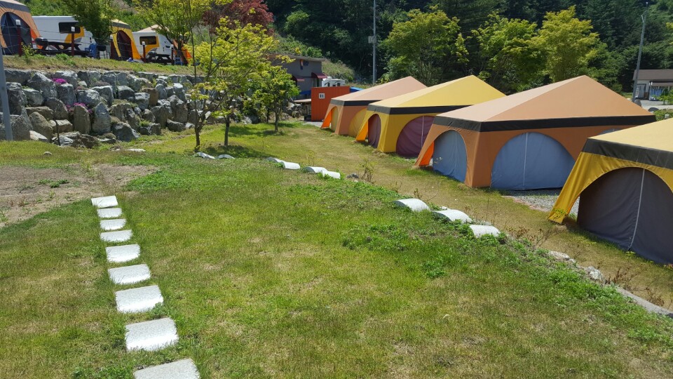 쉬면서 놀고싶다고? 가평 엠캠프 수상 레져/스포츠 이벤트 진행!!