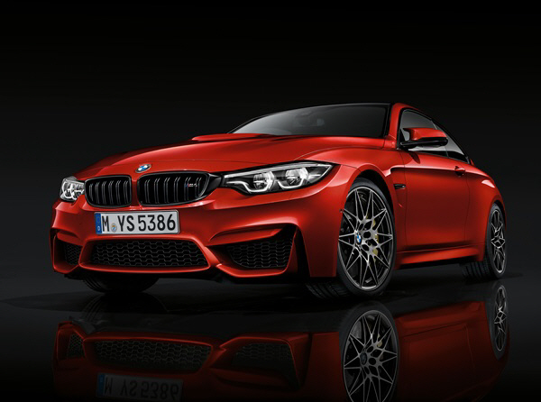 `4보다 강한 4` BMW M4 컴페티션, `4스`가 남다르네