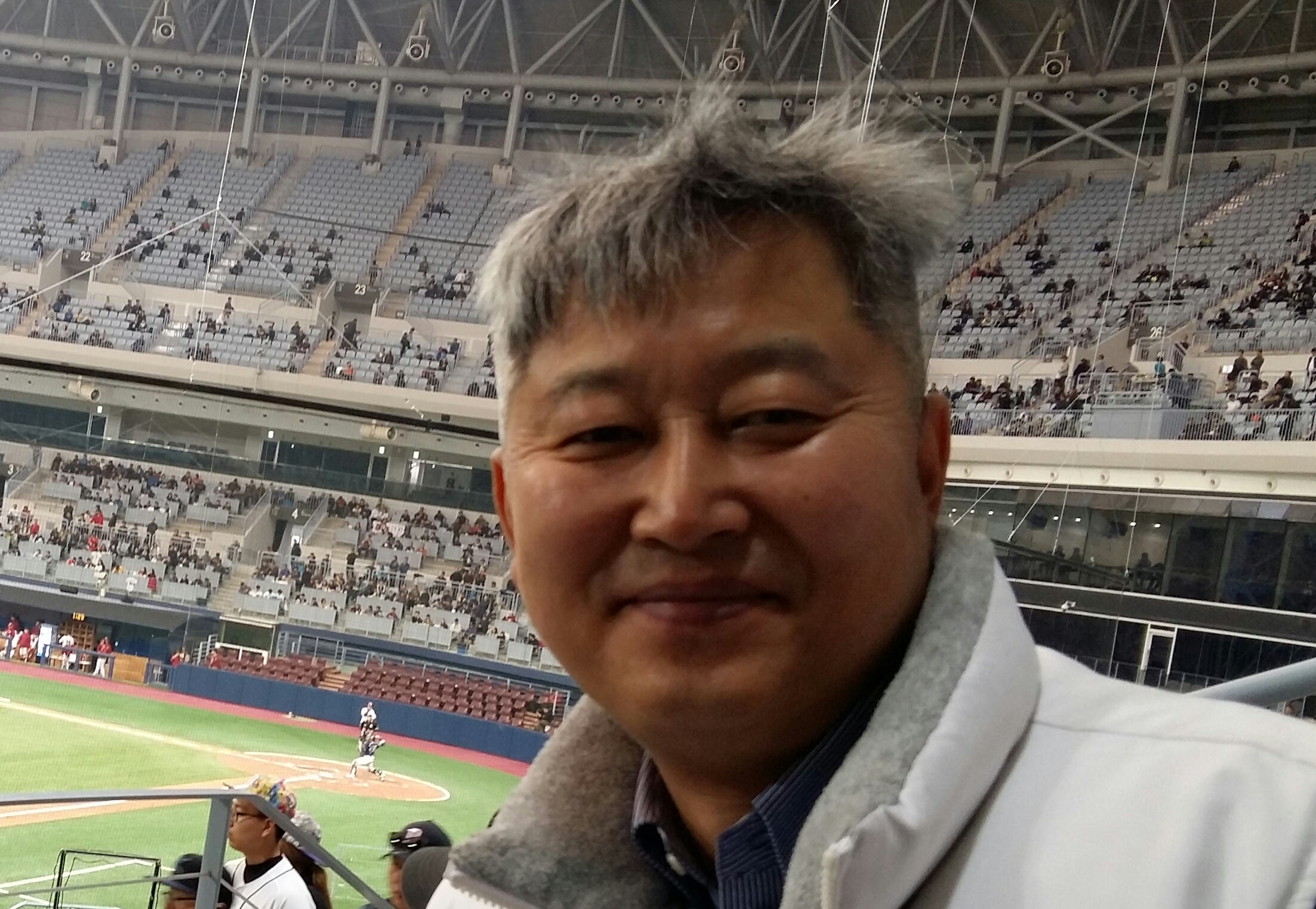 “당구장이 없어져? 그럼 우리가 만들지 뭐”  