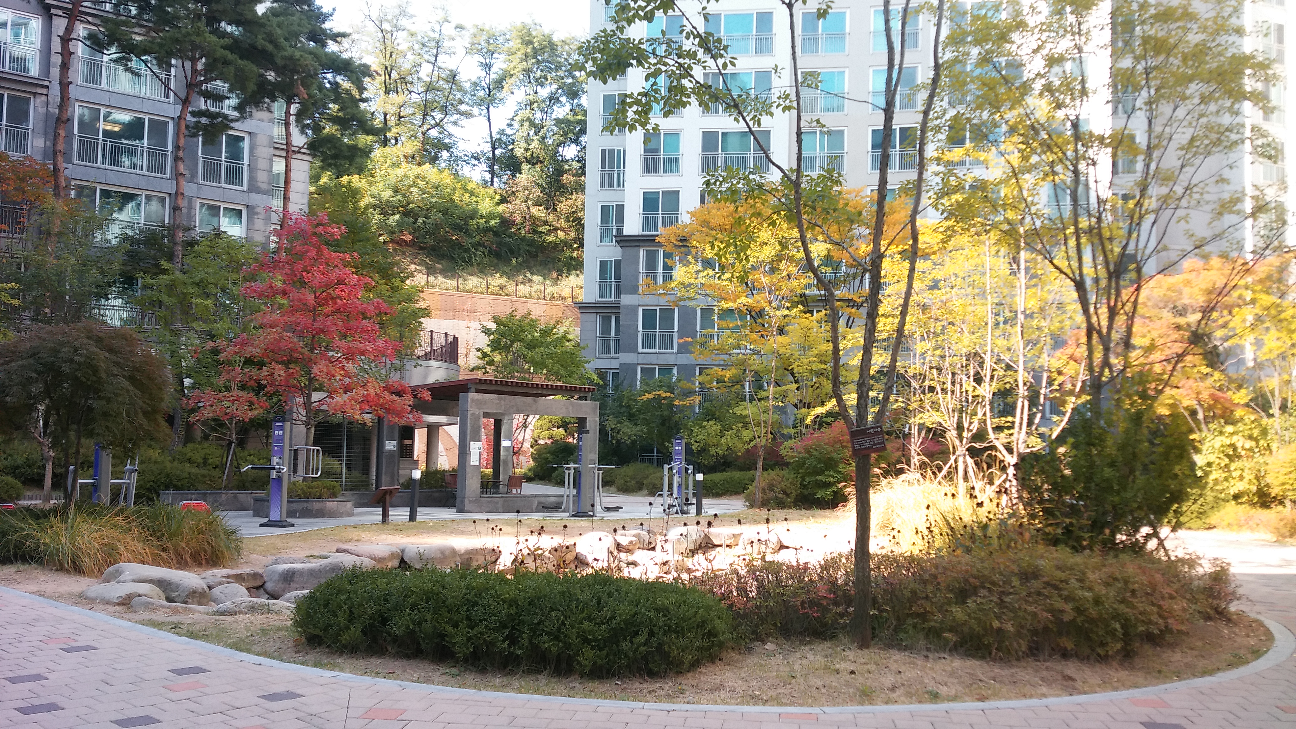 상도근린공원 끼고 있는 숲세권 아파트, `상도엠코타운애스톤파크`