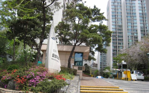직장 가깝고, 교통 편리한 마포구 공덕 ‘신공덕삼성래미안1차’ 최근 거래가는?