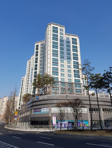 [입주타임] 작은 단지의 반란, 있을 건 다 있는 서대문구 ‘북한산더샵’ ②단지편