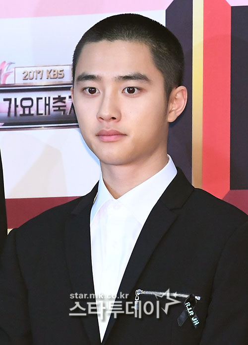 [포토]디오, 귀여운 까까머리(KBS 가요대축제)