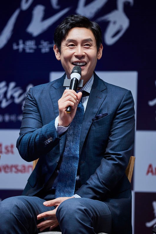 설경구, `부천영화제`서 `불한당`으로 GV 참석 