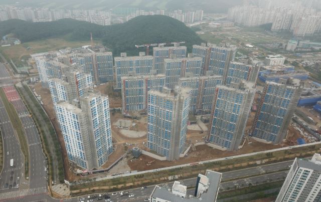 동탄2신도시 랜드마크 단지 `동탄더샵레이크에듀타운`, 공정률 84% 돌파
