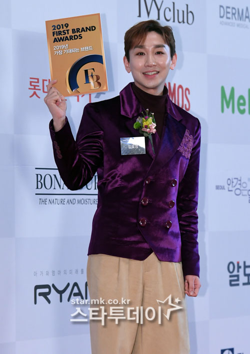[포토]김호영, 뮤지컴 배우 아닌 예능인으로 