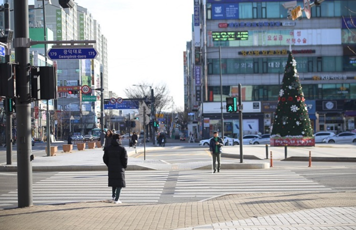 한길에이치씨, 고장진단형 LED 신호등 및 스마트 음향신호기 개발