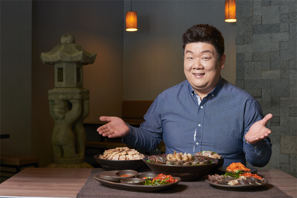 담소, 牛사골순대국으로 불황에도 연매출 쑥쑥