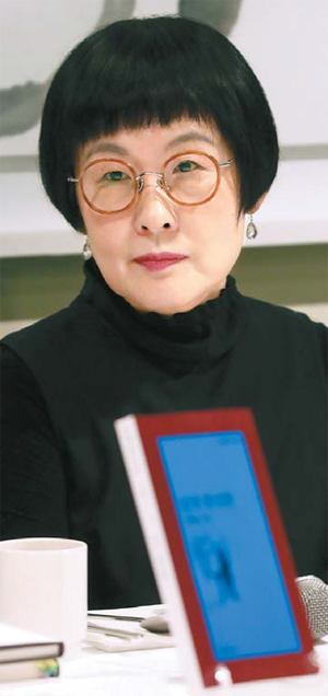 동양인에 여자라 못 받을거라 생각했는데…