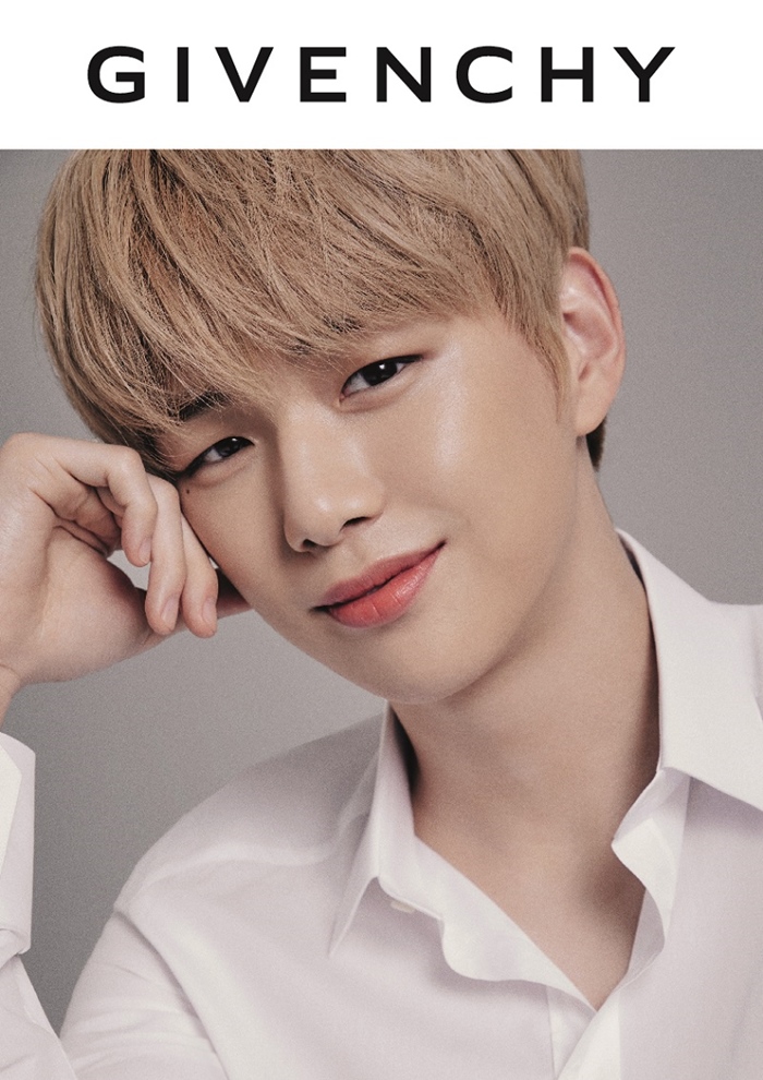 강다니엘, 지방시 뷰티 브랜드 공식 모델 발탁...당당+세련