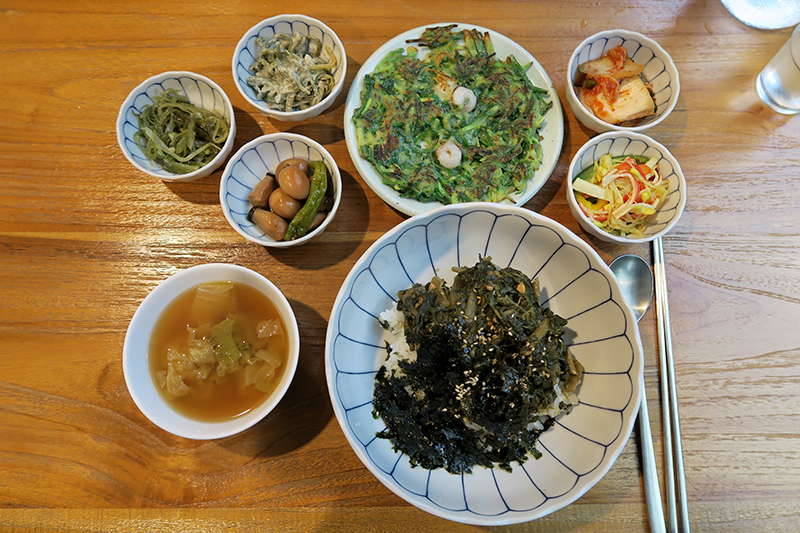 정성에 격조를 더한 가정식 백반 전문점 `당인식당`