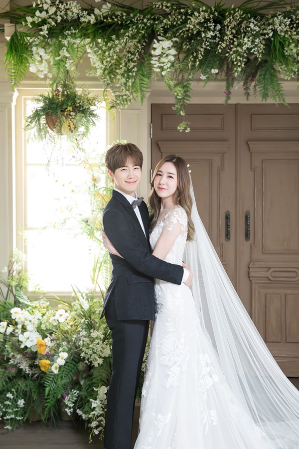 황바울♥간미연 웨딩화보 공개…”11월 9일 결혼합니다”