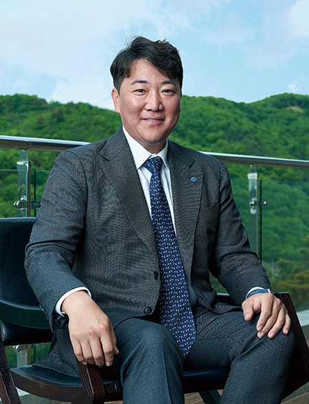 최초의 투어 프로 출신 경영인 해솔리아 컨트리클럽 강모훈 부사장
