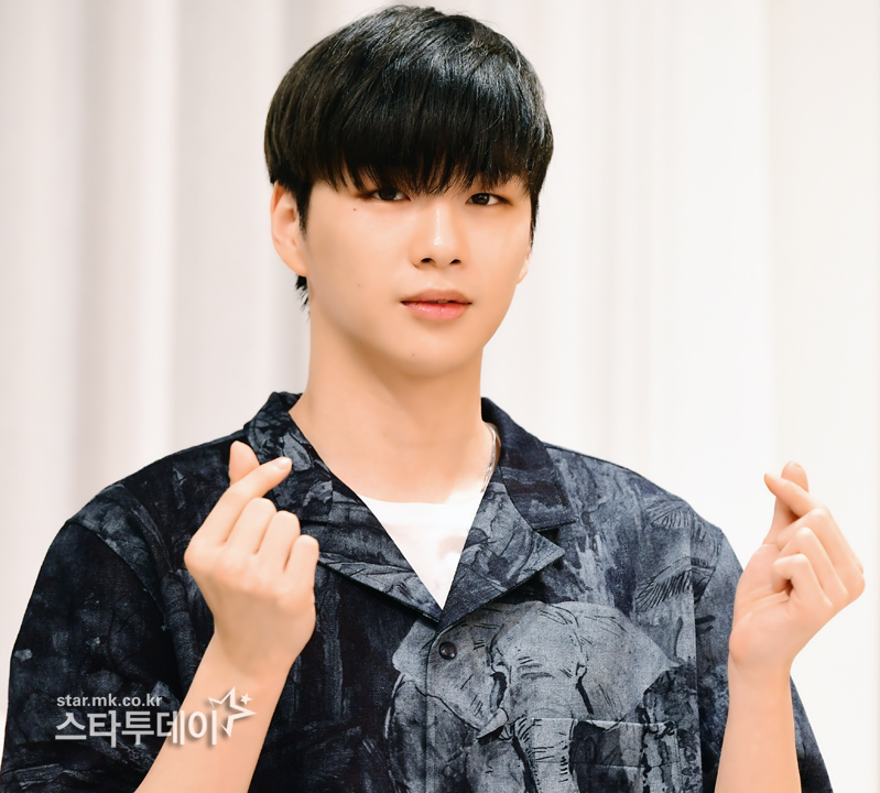 강다니엘, 블랙 댄디컷...새 헤어스타일 어때요?[MK포토앨범]