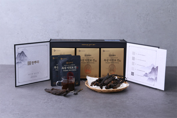 CJ제일제당, 아홉번 찌고 아홉번 말려…흑삼으로 건강 챙기세요