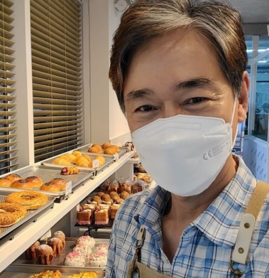 정보석, 빵집 아저씨의 고충? 코로나19로 공간도 빵도 넉넉…