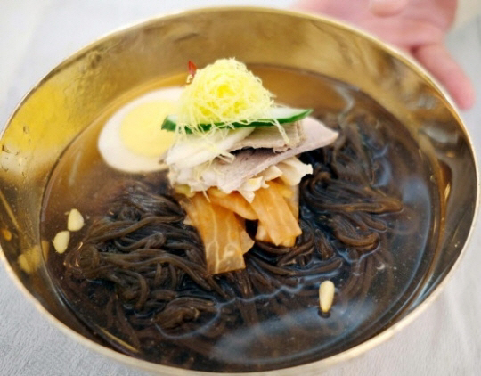 이러다 2만원 될라…냉면값 1만7000원, 막국수 두그릇 먹을 가격