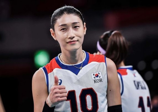 김연경, 방탄소년단 연경 킴 응원에 하트로 화답...훈훈한 월클