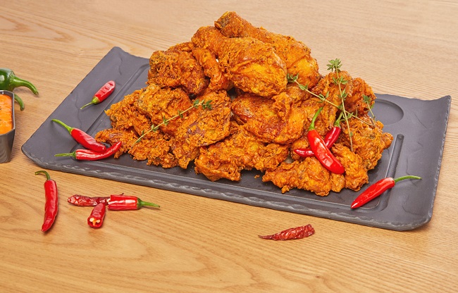 염지 안했는데도 맛있다 입소문에 매출 47% 급증한 치킨 프랜차이즈 [남돈남산]