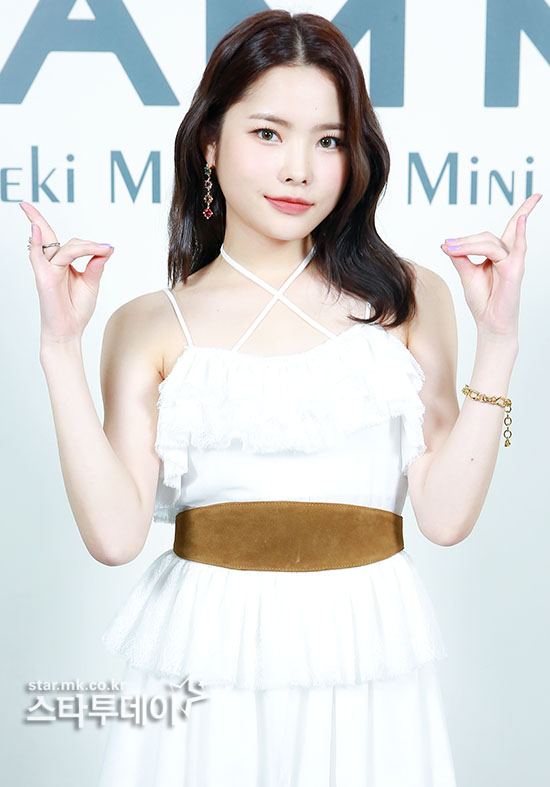 [포토]위키미키 리나, 5집 사랑해주세요